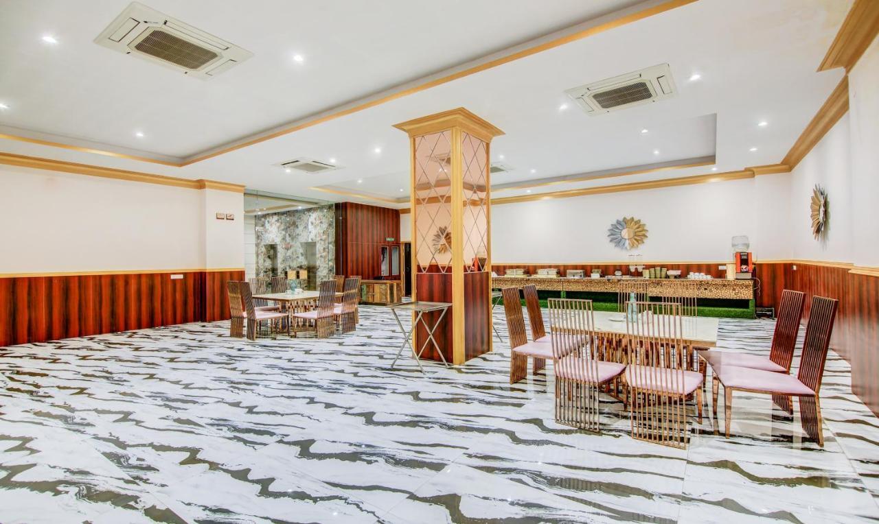 ออล เฮฟเวน โกลด์ Hotel นิวเดลี ภายนอก รูปภาพ