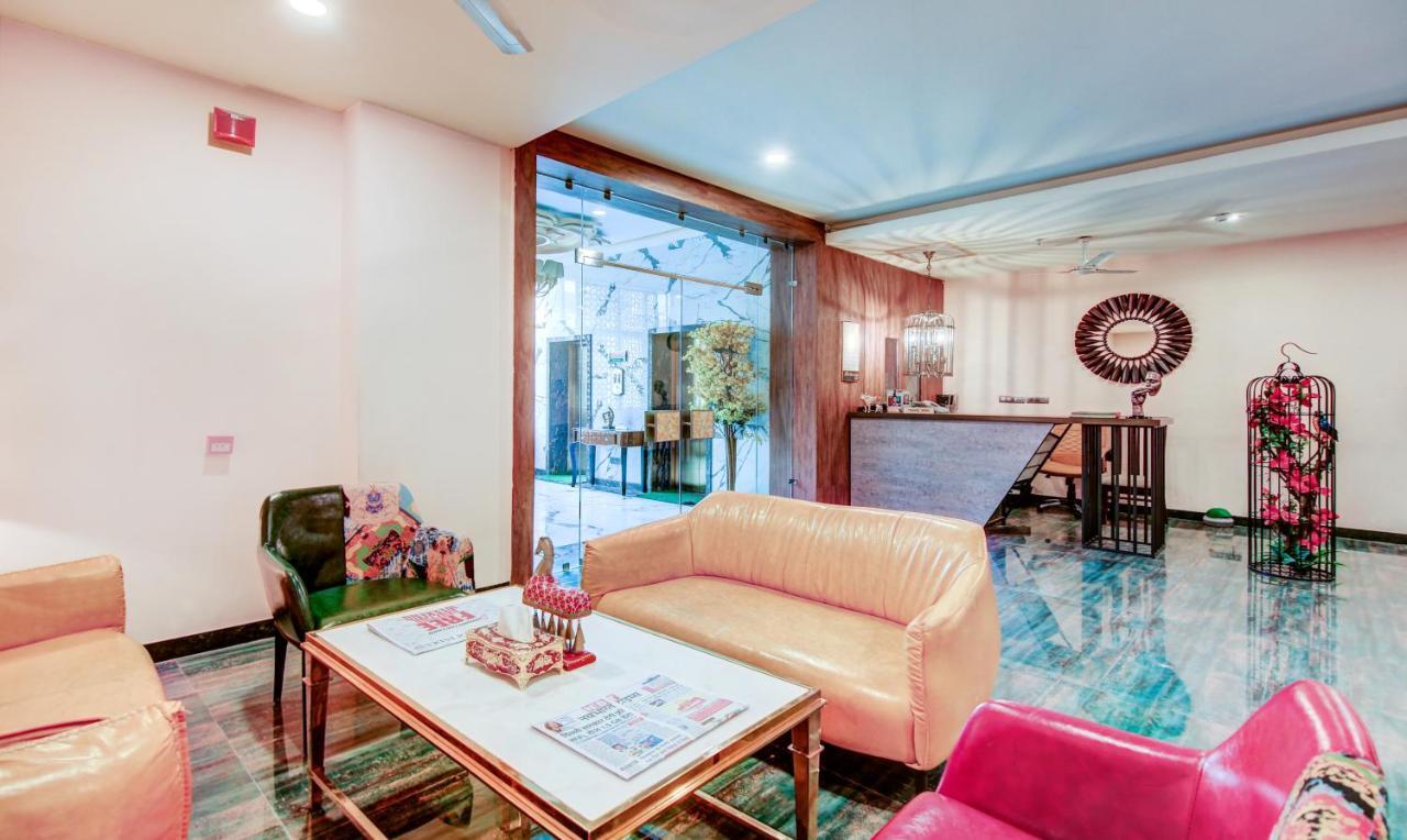 ออล เฮฟเวน โกลด์ Hotel นิวเดลี ภายนอก รูปภาพ